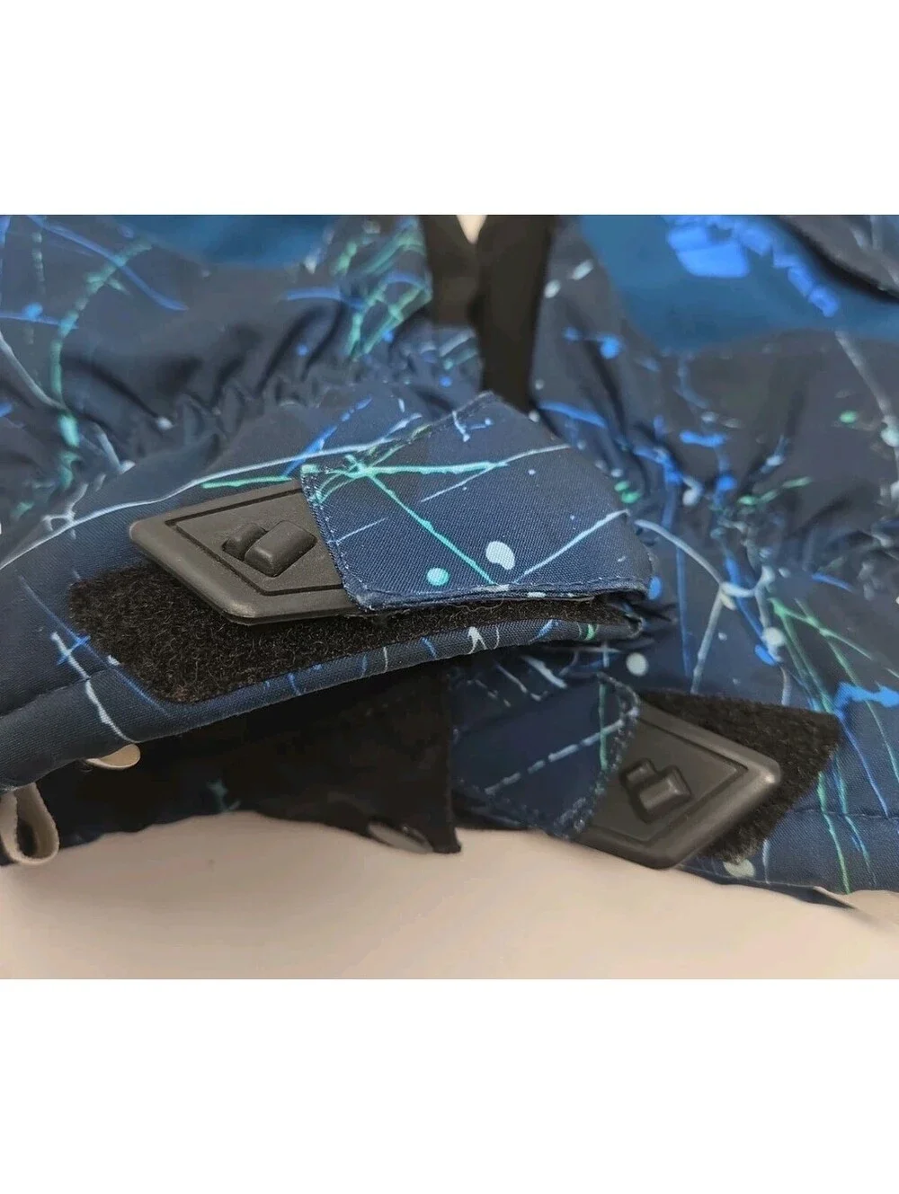 Obermeyer Teens L Winter Ski Gloves Wrist Length Blue Teal Zipper Pocket Lined